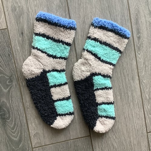 Chaussettes adultes genre pilou pilou