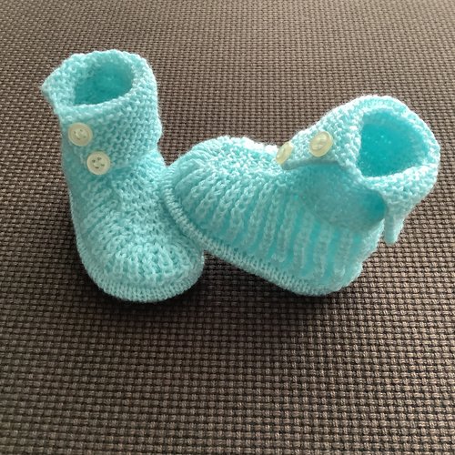 Chaussons bébé vert pâle