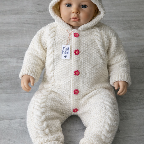 Combinaison écru en taille 1 mois