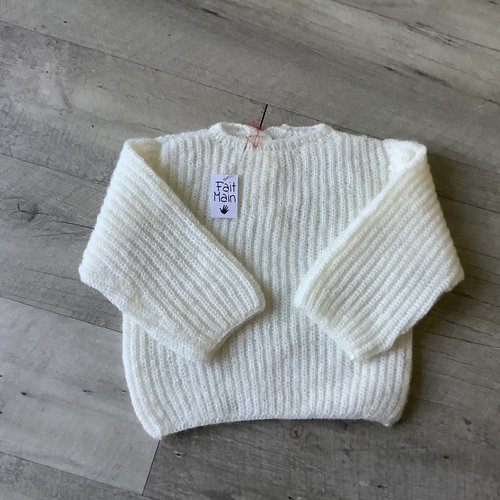 Pull-over écru en taille 2 ans