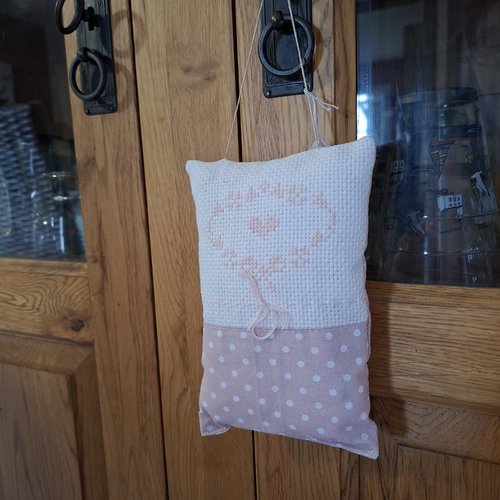 Coussin de porte rose