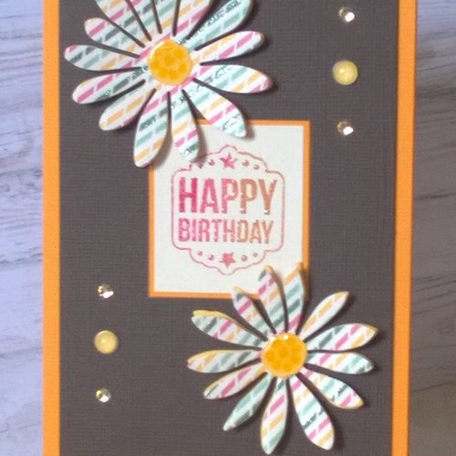 Carte "joyeux anniversaire" fleurs / orange