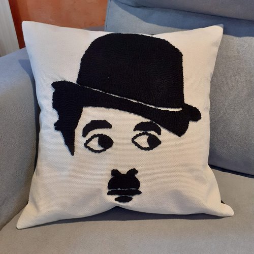 House coussin charly chaplin