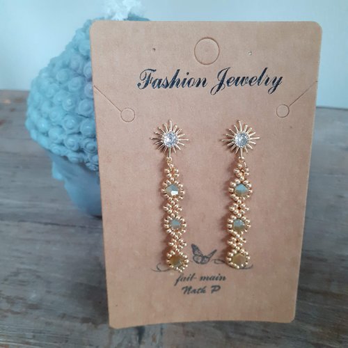 Boucles tressée dorée et irisée