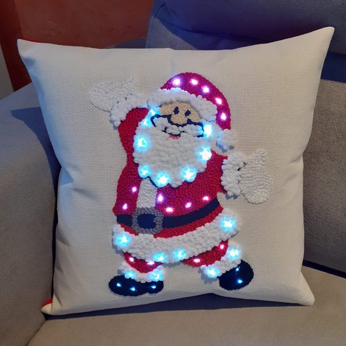 Coussin lumineux père noël