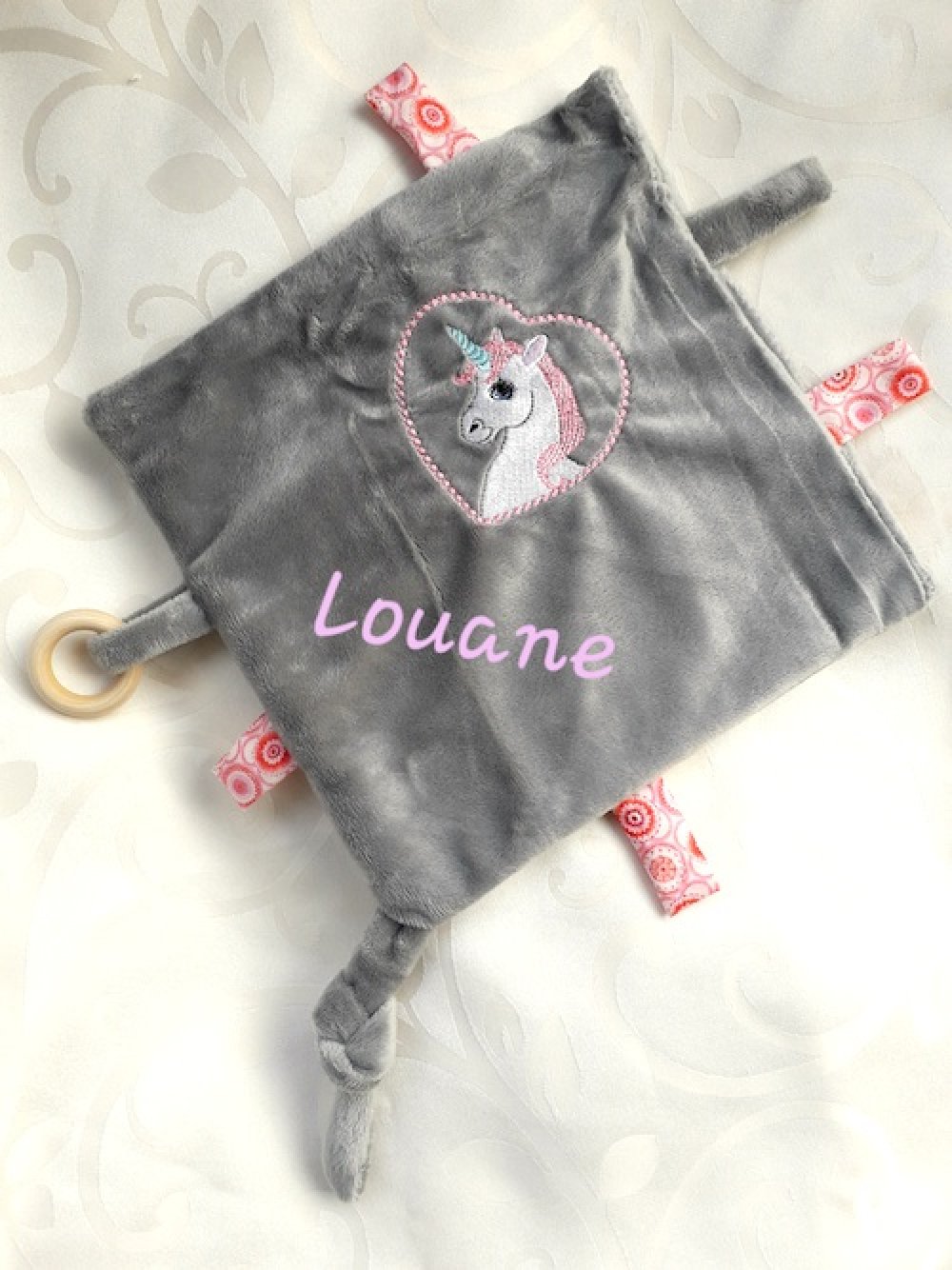 doudou licorne personnalisable