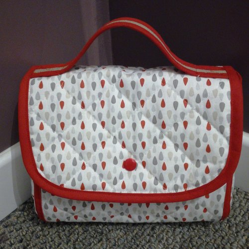 Vanity Trousse De Toilette Ou Sac A Langer Bebe Ou Sac A Gouter Motifs Gouttes Un Grand Marche