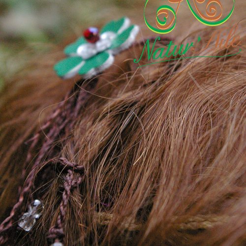 Natte maïta fleur verte et strass rouget#bracelet#dreads#boho#macramé#bijoux#unique#tresse#mariage#amour#fermoir coulissant#accessoire
