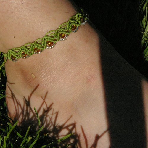 Charlotte *  chevillère et /ou bracelet macramé original double zigzag vert pistache
