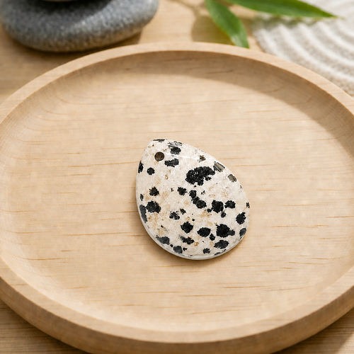 Pendentif goutte en jaspe dalmatien naturel — 25x18 mm