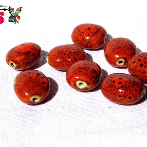 9 grandes perles ovales en céramique grecque -  perles de 1.8 cm (&quot;0.70) -  couleur safran - moucheté de brun - pour création bijoux