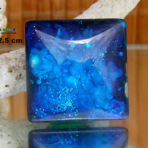 Cabochon en verre carré effet loupe de 25 mm coloration artisanale