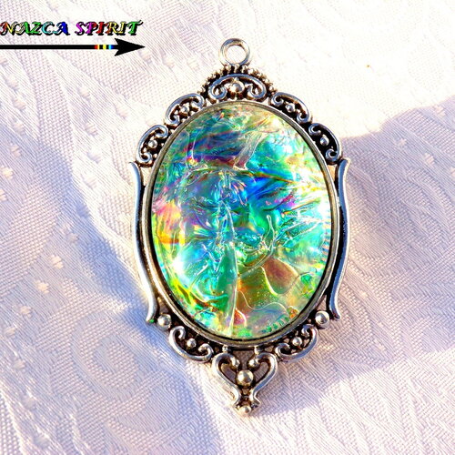 Grand pendentif 6.7 cm (&quot;2.63) alliage tibétain / cabochon ovale mystic 4 cm (&quot;1.57) verre dôme-création handmade/multicolore iridescent