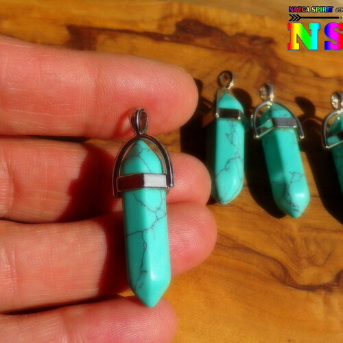 Pendentif bohème ethnique de 4 cm (&quot;1.57) - aiguille de turquoise naturelle du tibet - bijou plaqué argent boho -  pierre gemme litothérapie