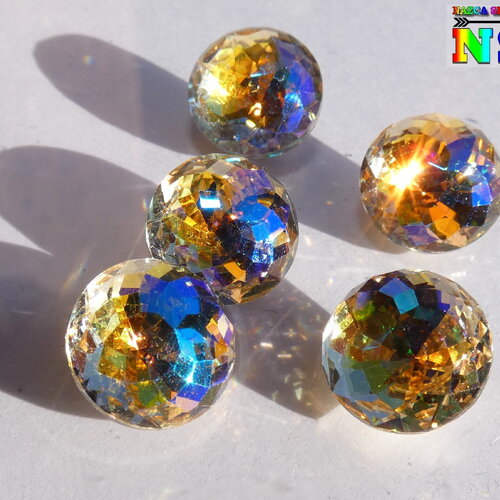 Cabochon rivoli rond 10 mm, cristal tchèque multi-facettes, cristal paradise shine, cabochon multicolore iridescent pour sertissage