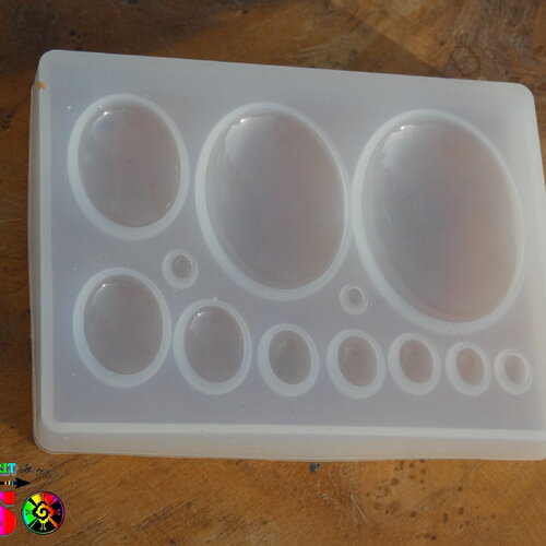 Moule silicone transparent pour réaliser des cabochons ovales, support création bijoux, kit  12 supports cabochons  3 mm à 32 mm de long