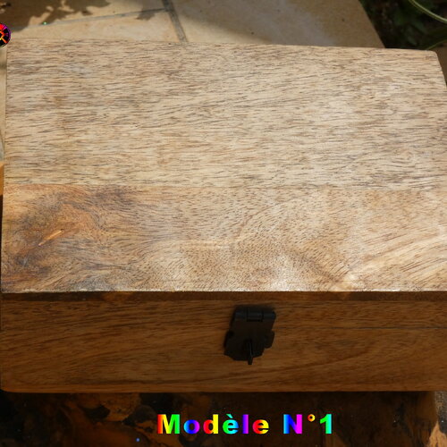 Boite à bijoux rectangle en bois de manguier, 17.5 cm x 12.5 cm, h7 cm , coffret bois pour loisirs et créations, fermoir métal noi