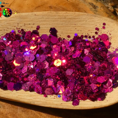 Paillettes laser holographique hexagonales caméléon sachet de 5 gr (0.18 oz), magenta iridescent, pour inclusion résine, nail art