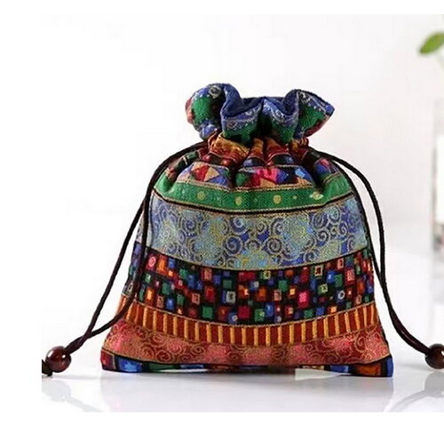 Pochette à bijoux de luxe en tissus ethnique multicolore, sachet bijoux  intérieur velour, sac cadeau fabrication artisanale 13 cm x 15 cm