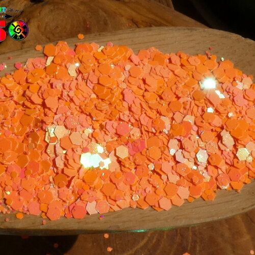 Paillettes hexagonales opaques iridescentes sachet de 5 gr (0.18 oz), orange iridescent, pour inclusion résine, nail art