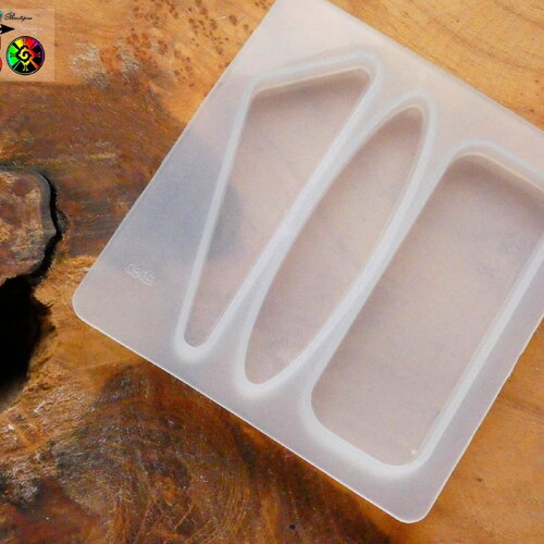 1 moule carré silicone de 8.5 cm de long, création résine ou polymère clay, 3 formes géomatriques, ovales et rectangles, création barettes