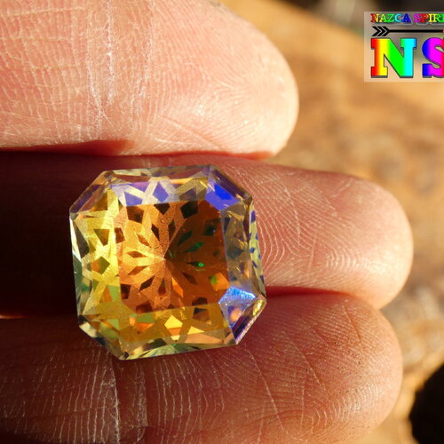 Grand cabochon coussin carré facetté de 14 mm, cristal autrichien gamme fleur de lotus, cristal autrichien paradise shine, création bijoux