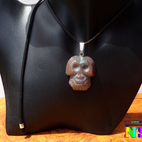 Collier aztèque ethnique ajustable - pendentif crâne tribal en agate indienne sculptée - bijou artisanal fait main