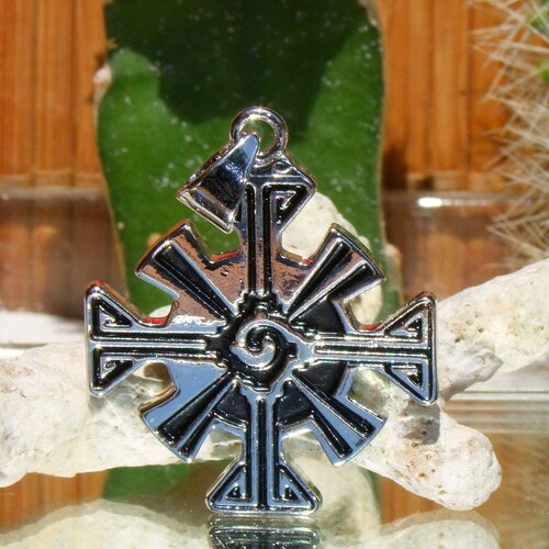 Collier ajustable tribal ethnique et son pendentif talisman maya, bijou bilan energétique, pendentif symbole solaire, soleil noir de 5 cm
