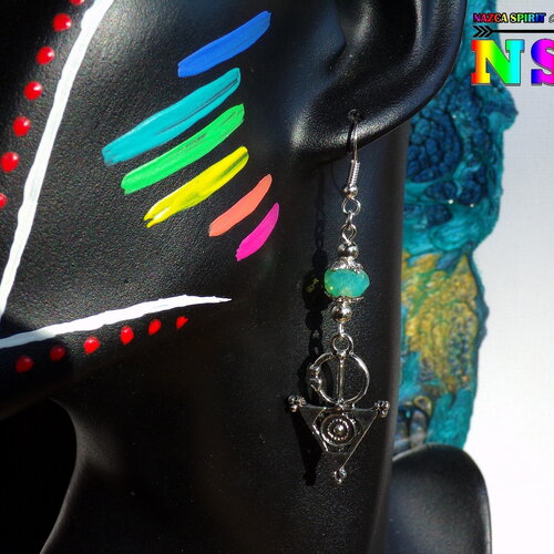 Boucles d'oreilles ethniques en laiton argenté - pendants berbère croix touareg - bijou bohème tribal - création artisanale boho bohème