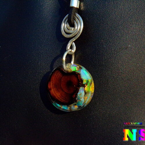 Collier ajustable tribal ethnique - pendentif artisanal argent sterling bois d'eucalyptus, incrustation d'opales welo ethiopie multicolores
