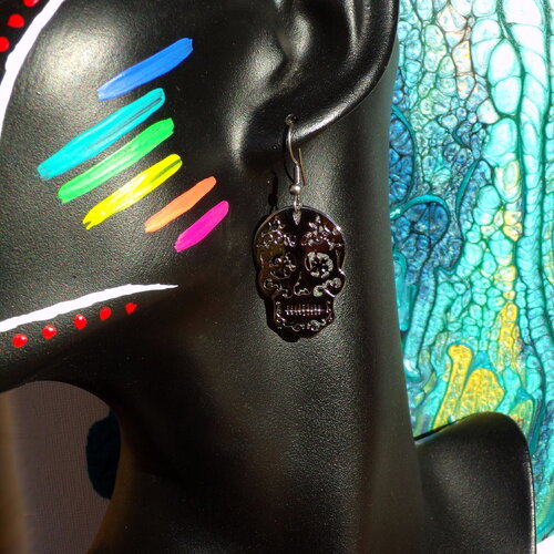 Pendants d'oreilles etniques crâne mexicain en alliage tibétain - boucles d'oreilles artisanales - bijou esprit mexique - argent gun métal