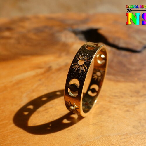 Alliance anneau en acier inoxydable plaquage or 18k, croissants de lune et soleils ciselées, formes célestes, tailles 8-9-10 disponibles