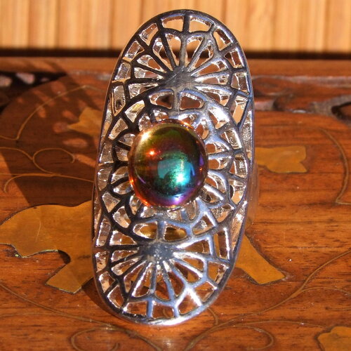 Bague t57 esprit vintage ouvragée alliage de métal et cristal swarovski &quot;aurore boréale&quot; 