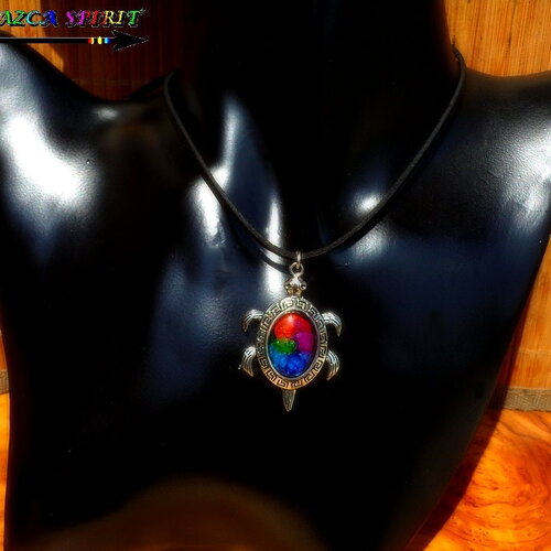 Collier artisanal réglable / tortue aborigène australie / pendentif multicolore / porte bonheur / création unique / bijou mixte