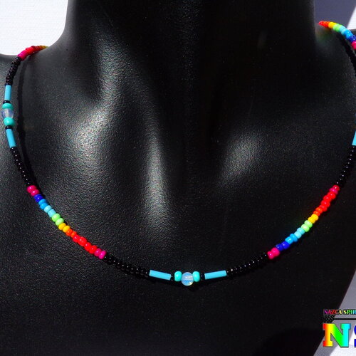 Collier de perles en verre tribal ethnique - bijou fait main pour homme et femme - perles de rocaille en verre multicolore