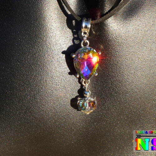 Collier ajustable esprit bohème - pendentif goutte crital de bohème facetté serti sur monture plaqué argent - bijou femme cristal vitrail