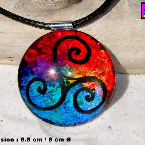 Collier cordon cuir et pendentif fait main cabochon verre loupe 5 cm coloration artisanale