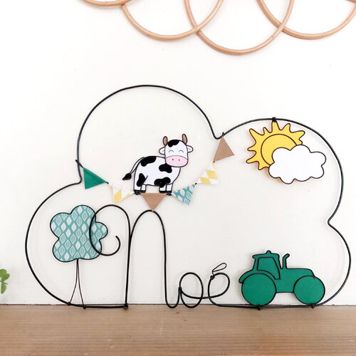 Prénom nuage personnalisable en fil de fer - ferme - guirlande de fanions, vache, tracteur, arbre, soleil et nuage