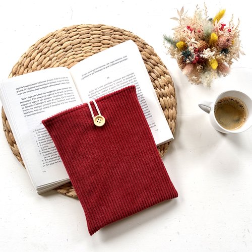 Pochette à livre velours rouge