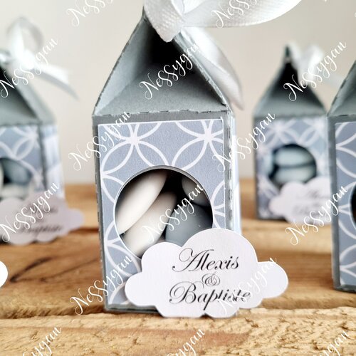 Boîte à dragées bleue scandinave pour baptême