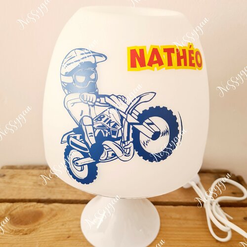 Lampe personnalisée pour enfant avec prénom thème moto bleue - cadeau de naissance, noël, anniversaire