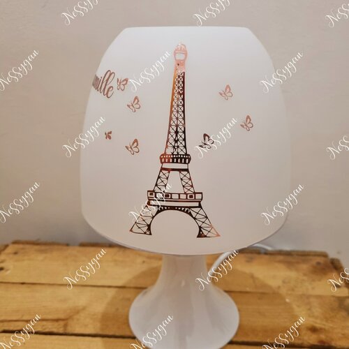 Lampe thème paris personnalisée avec prénom pour enfant - cadeau de naissance, noël, anniversaire