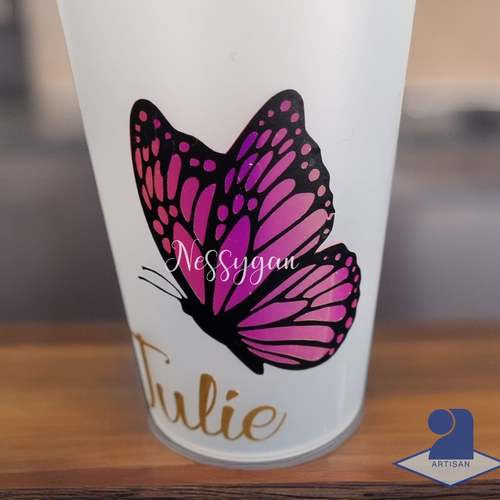 Verre personnalisé avec prénom papillon holographique - verre plastique personnalisé