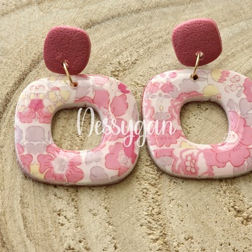 Boucles d'oreilles pendantes liberty rose