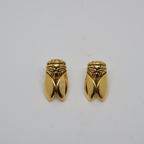 Boucles d'oreilles puces cigale ailes lisses rené gouin / doré