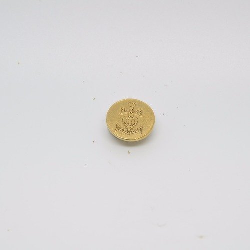 5 boutons médaille 15mm en métal doré gravé décor croix de camargue rené gouin 
