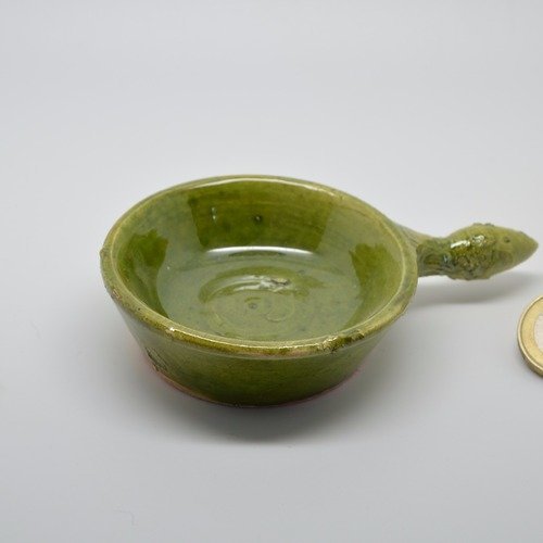 Taraillette de provence, poterie miniature poêle vert