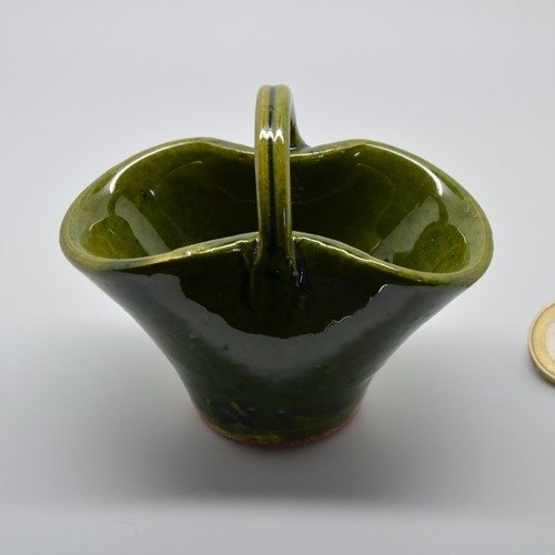 Taraillette de provence, poterie miniature panier vert
