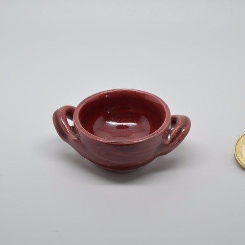 Taraillette de provence, poterie miniature petit plat à anses rouge