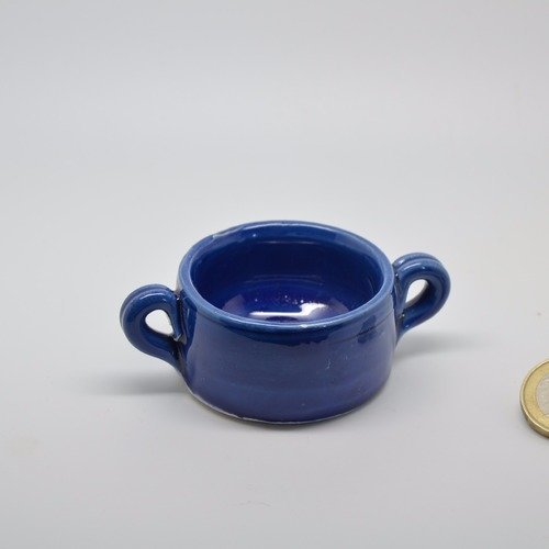 Taraillette de provence, poterie miniature plat à anses bleu